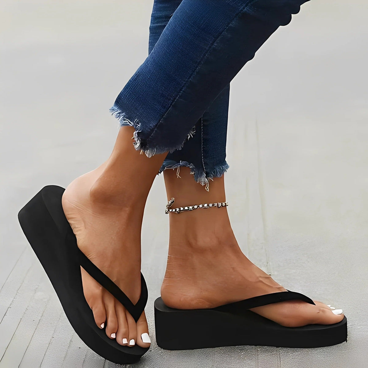 Sandali Infradito Plateau Donna – Suola Rialzata 7 cm da Infilare - immagine 1